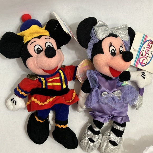 Mickey & Minnie Mouse Bean Bag Characters Lot of 8 from The Disney Store - NWT - Picture 4 of 13